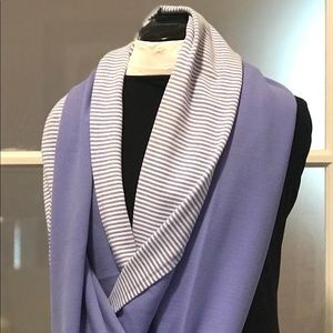 Lululemon Vinyasa Scarf.